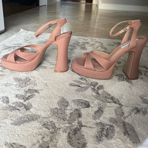 Steve Madden - Block Platform Heels - Picture 14 of 16